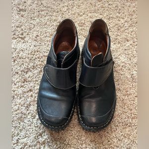 Joseph Seibel Women's Mary Jane Leather Shoes With Velcrostrap Size 6 M